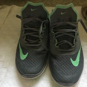 Nike Woman’s FS Lite Run 2 - Used Size 8